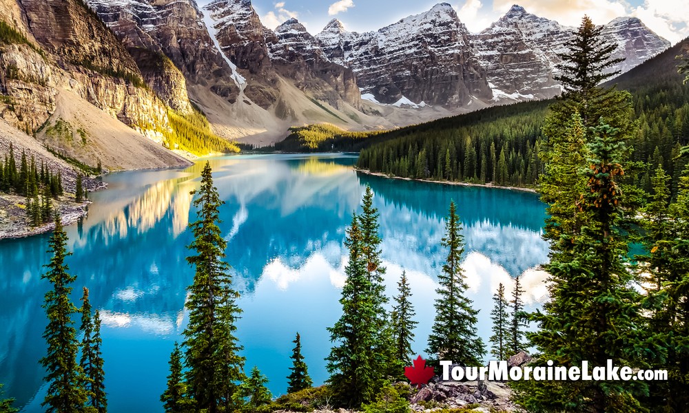 Moraine Lake in August